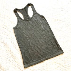 Lululemon classic tank